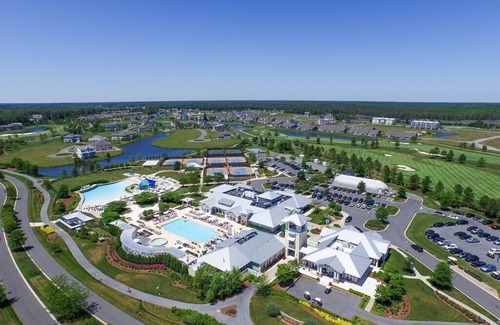 Long Neck Condominio | ���������������������������������������Condominio de tres habitaciones en la comunidad Windswept en The Peninsula!