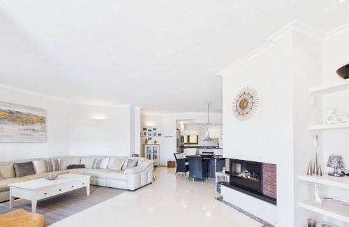 El Beal Apartamento | Vrbo Property