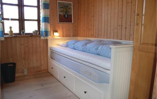 Klegod Casa | Three-Bedroom Holiday Home With A Fireplace In Ringkøbing
