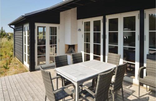 Vejers Strand Casa | Three-Bedroom Holiday Home In Vejers Strand
