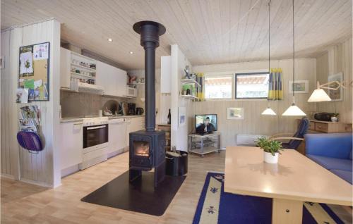 Houstrup Casa | Three-Bedroom Holiday Home In Norre Nebel