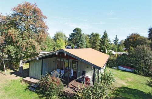 Havnsø Casa | Three-Bedroom Holiday Home In Follenslev
