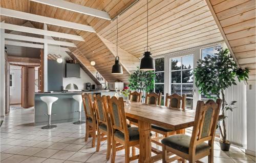 Klegod Casa | Three-Bedroom Holiday Home In Ringkobing