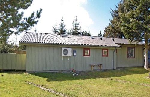Romo Casa | Three-Bedroom Holiday Home With A Fireplace In Rømø