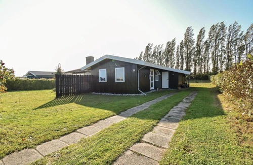 Helnæs By Casa | Three-Bedroom Holiday Home in Ebberup
