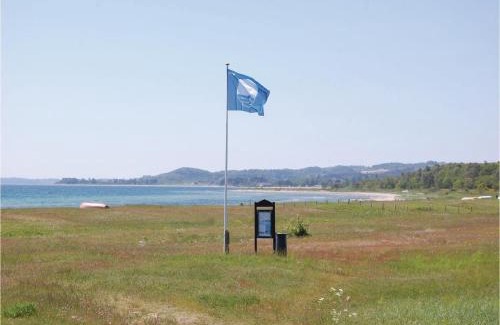Lyngsbæk Strand Casa | Three-Bedroom Holiday Home In Ebeltoft