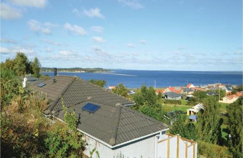 Hvalpsund Casa | Three-Bedroom Holiday Home In Farso