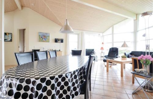 Vinderup Casa | Three-Bedroom Holiday Home In Vinderup