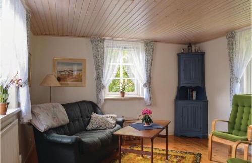 Storlinge Casa | Three-Bedroom Holiday Home In Borgholm