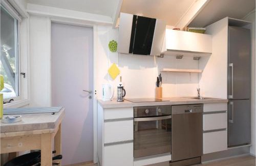Saltum Casa | Three-Bedroom Holiday Home In Saltum