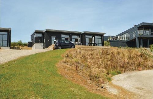 Grønninghoved Strand Casa | Three-Bedroom Holiday Home In Sjolund