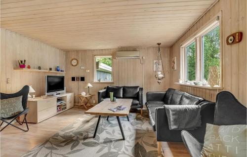 Thyholm Casa | Three-Bedroom Holiday Home In Thyholm