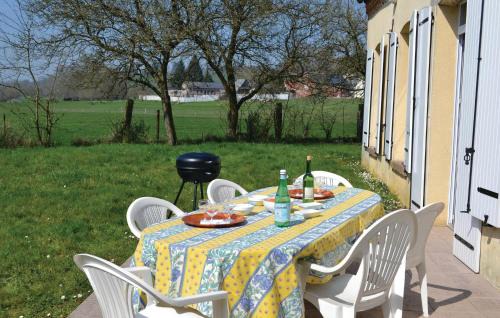 Chigny Casa | Three-Bedroom Holiday Home In Chigny