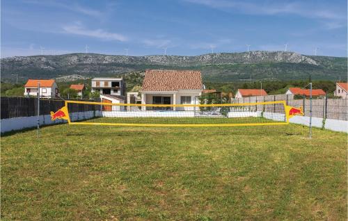 Sibenik Casa | Three-Bedroom Holiday Home In Sibenik