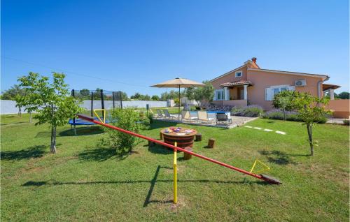 Bibici Casa | Three-Bedroom Holiday Home In Bibici