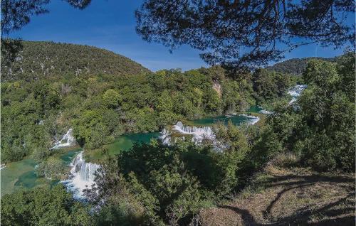 Zaboric Casa | Three-Bedroom Holiday Home In Zaboric