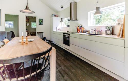 Hojby Casa | Three-Bedroom Holiday Home In Hojby