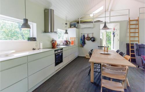Hojby Casa | Three-Bedroom Holiday Home In Hojby