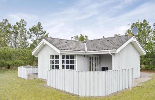 Nordost Casa | Three-Bedroom Holiday Home In Saby