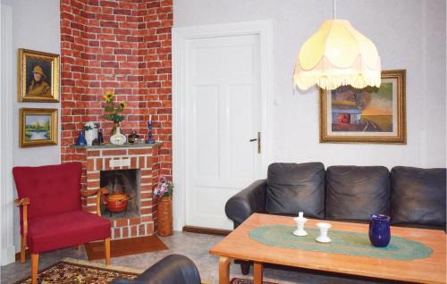 Almhult Casa | Three-Bedroom Holiday Home In Almhult