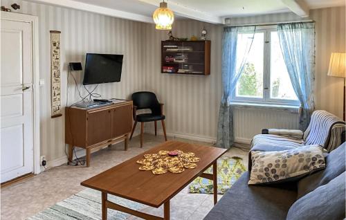 Brakne-Hoby Casa | Three-Bedroom Holiday Home In Brakne Hoby