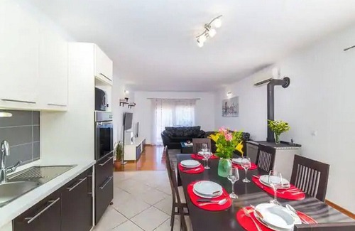 Primorski Dolac Casa | Three Bedroom Holiday Home