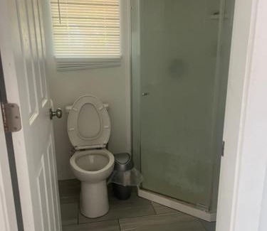 Downtown Victoria Casa | three bedroom near uvic