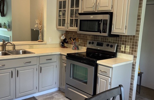 Glen Arbor Casa | Three Bedroom, Newly Remodeled Home, Just Two Blocks From Downtown Glen Arbor...