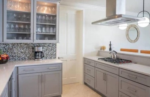Bouvet Island Casa | Three-Bedroom Villa