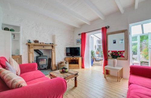 Mousehole Casa | Three Blind Mice