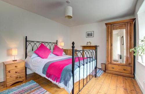 Mousehole Casa | Three Blind Mice