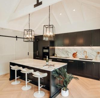 Palm Beach Casa | Three Cheeky Palms by TCC