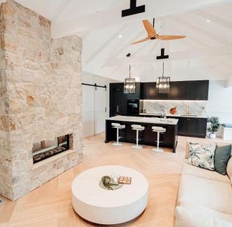 Palm Beach Casa | Three Cheeky Palms by TCC