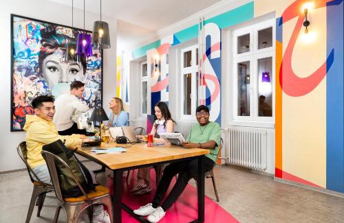 Palace District Hotel | Three Corners Hotel Anna