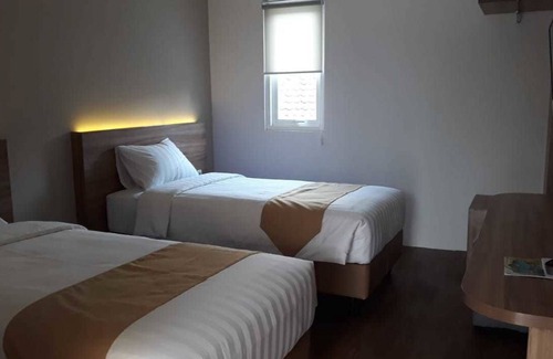 Sidomulyo Hotel | Three Eight Front One Boutique Batu