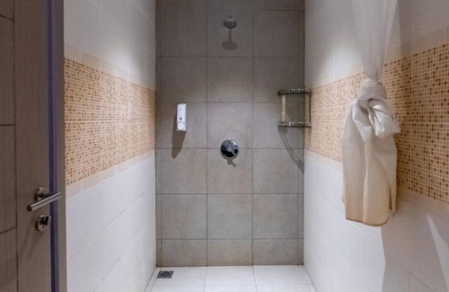 Sidomulyo Hotel | Three Eight Front One Boutique Batu