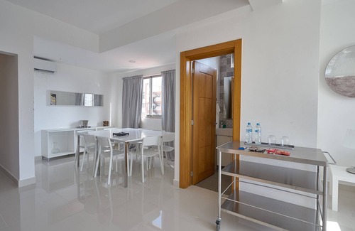 Bella Vista Apartamento | Three Harmony Condos in the Same Building w/Pool