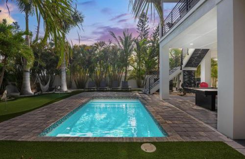 Holmes Beach Casa | Three Little Birds Cottage