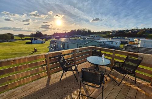 Balminnoch Otro | Three Lochs Holiday Park- Lochwood Caravan
