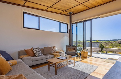 National Park Village Casa | THREE MOUNTAIN VIEWS - NATIONAL PARK HOLIDAY HOME in National Park