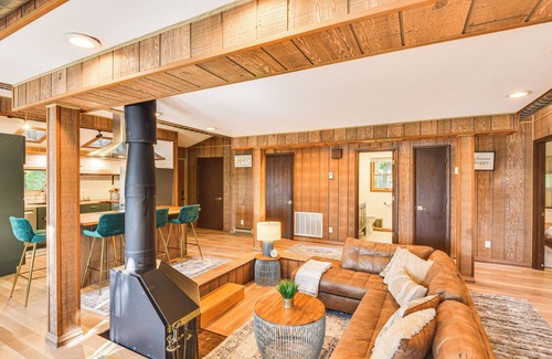 Three Rivers Cabaña | Three Rivers Cottage w/ Private Dock & Fire Pit!