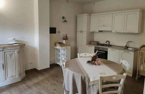 Campobello di Licata Apartamento | Tres habitaciones amueblado y con aire acondicionado, un jardín y terraza