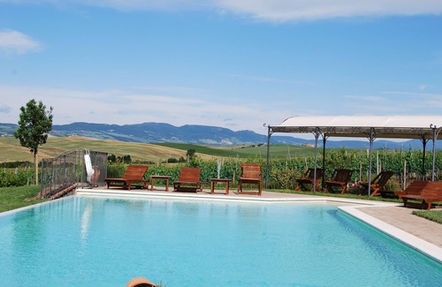Gallina Apartamento | Toscana: casa de campo con piscina en el corazón de Valdorcia, Apartamento 4 + 2