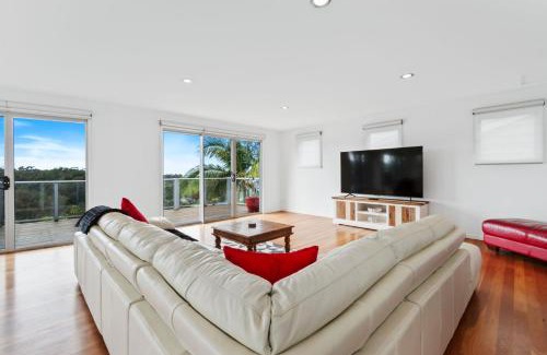Long Beach Casa | Three Sisters at Long Beach