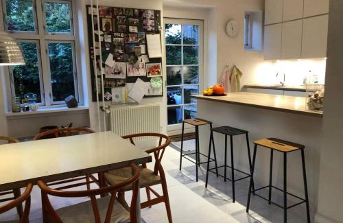 Vesterbro Apartamento | Three Story House - In iconic Carlsberg Byen