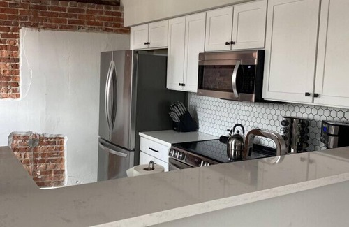 Jonesville Apartamento | Three Trails Downtown Elkin, 3 Bedroom, Ground Floor