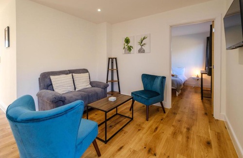 Pettistree Casa | Three Tuns - Garden Suite 3