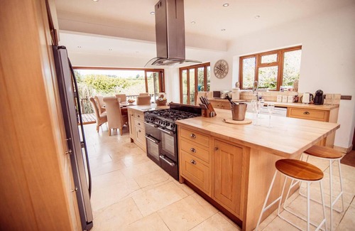 Martin Casa | Threeways Retreat With Heated Swimming Pool