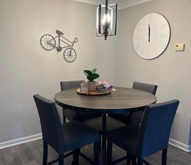 Lithia Springs Casa | ThrillStay Team Sports Vacation Home