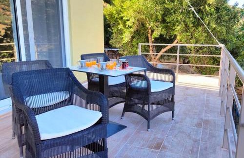 Agia Galini Casa | THROUBI VILLA